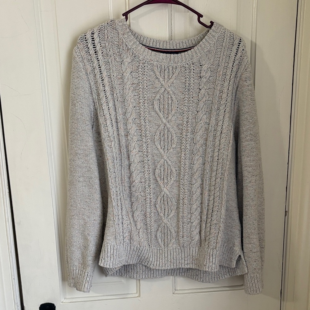 Tommy Hilfiger Light Gray Cable Knit Sweater